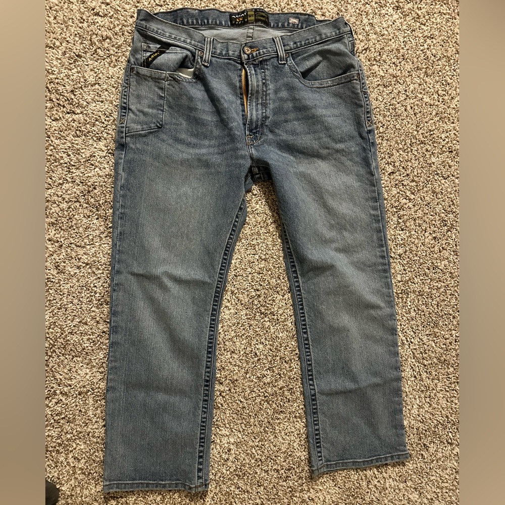 Ariat Men's Classic Straight Blue Jeans